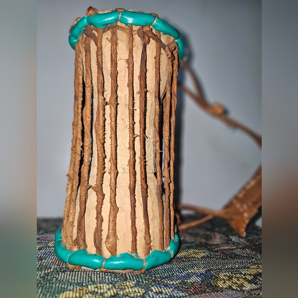 Handmade talking drum - Picture 4 of 5